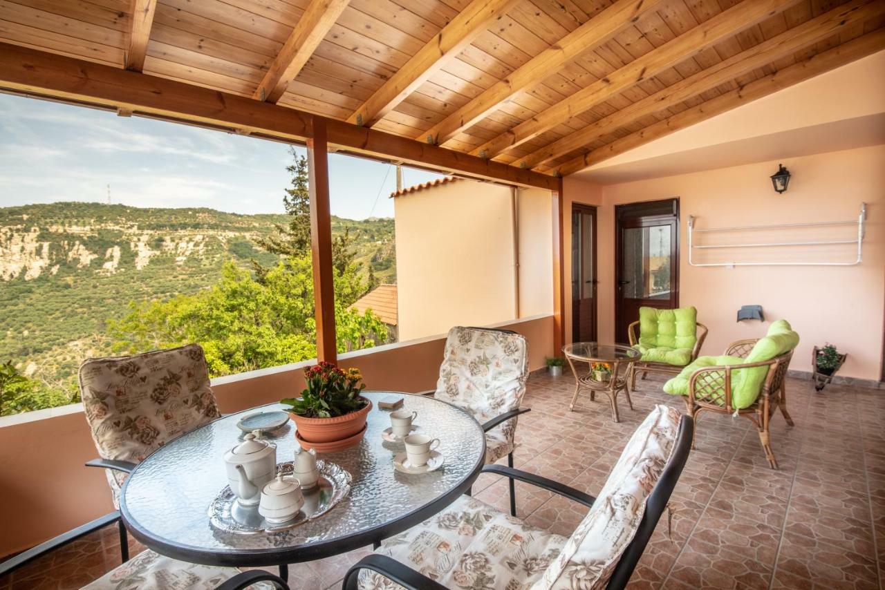 Vilkas Home Topolia Kültér fotó